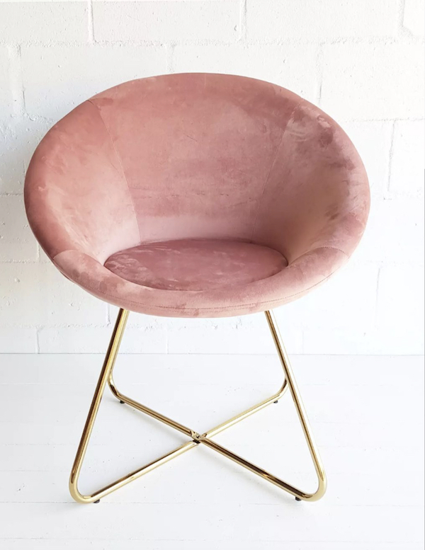 Velvet Wing Chair Blush - <p style='text-align: center;'>R 550</p>